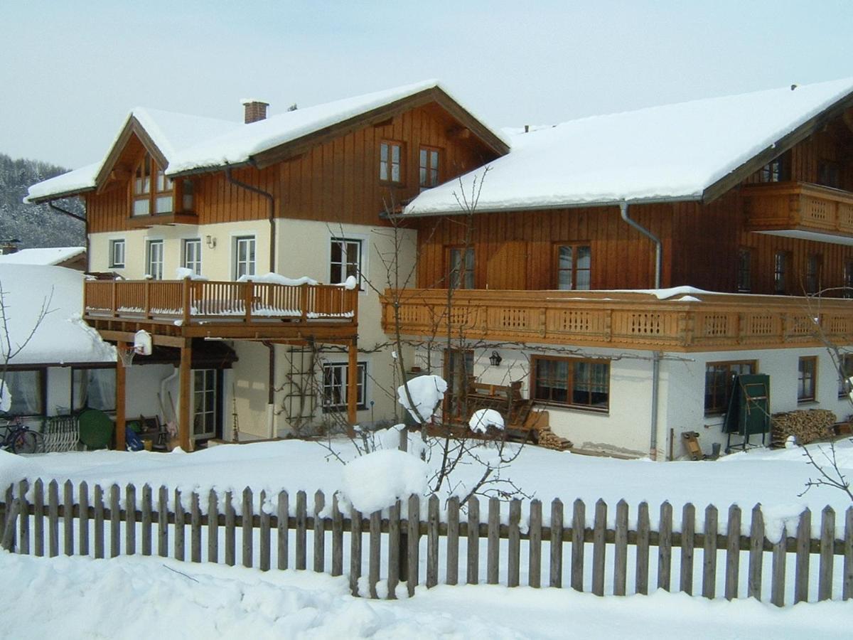 Gaestehaus Alpin - Inkl. Chiemgau-Karte แบร์เกน ภายนอก รูปภาพ