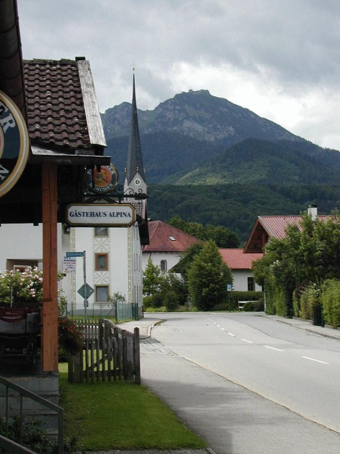 Gaestehaus Alpin - Inkl. Chiemgau-Karte แบร์เกน ห้อง รูปภาพ